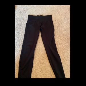 Black leggings from Amazon